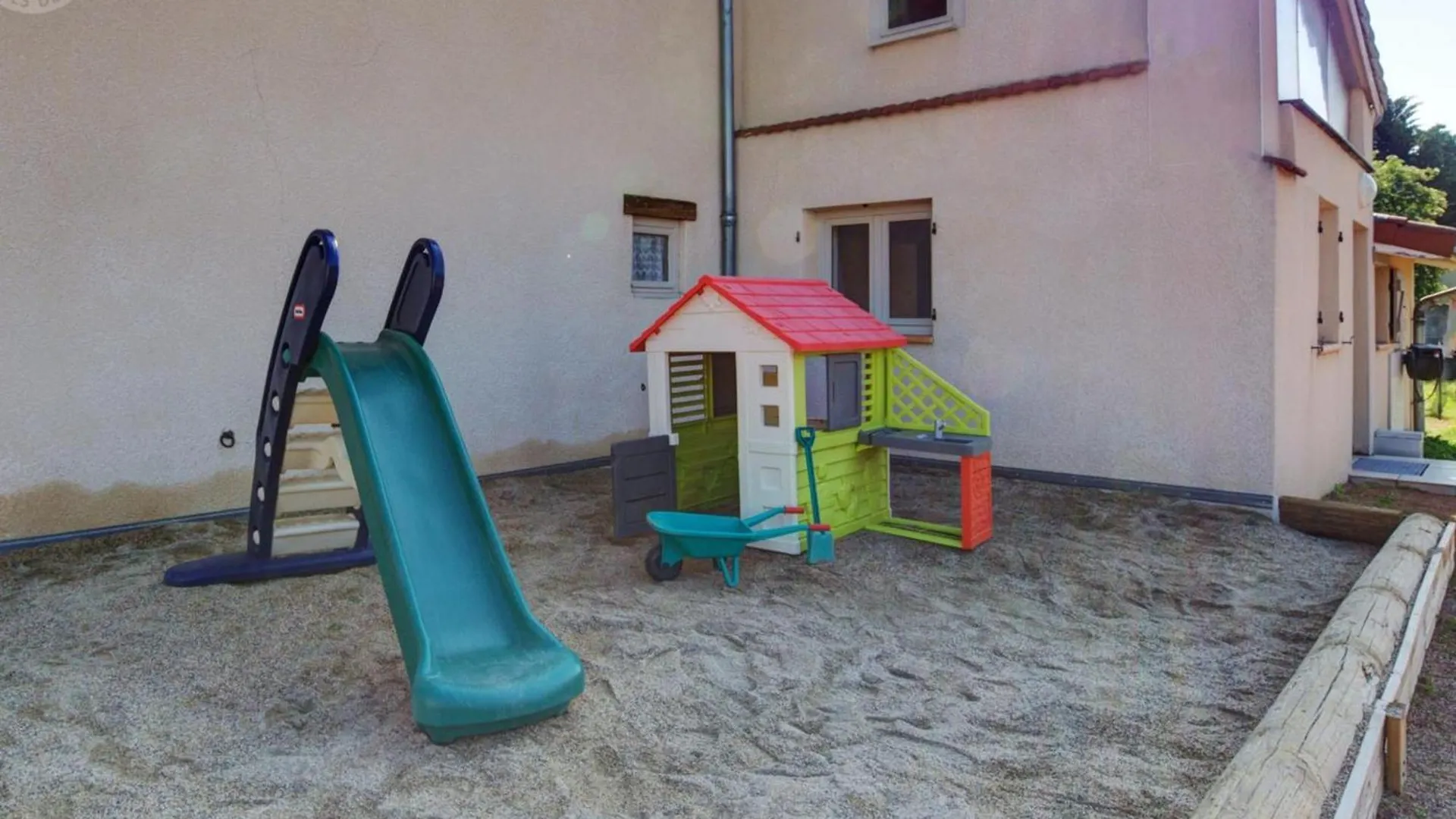 Gite Familial Avec Spa Et Jeux Exterieurs - 5 Chambres, 230M², Village Typique, Animaux Acceptes - Fr-1-496-289 L'Hopital-le-Grand Holiday home