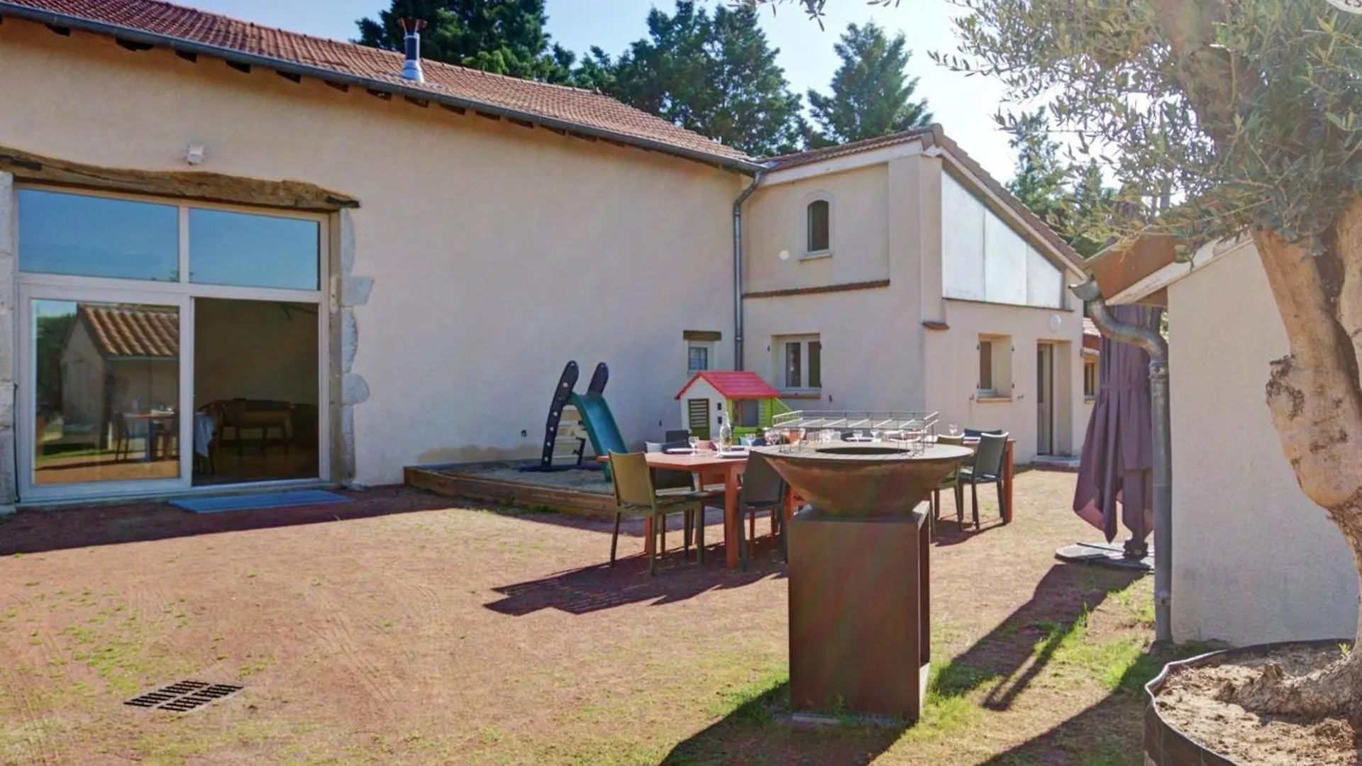 Gite Familial Avec Spa Et Jeux Exterieurs - 5 Chambres, 230M², Village Typique, Animaux Acceptes - Fr-1-496-289 L'Hopital-le-Grand Holiday home